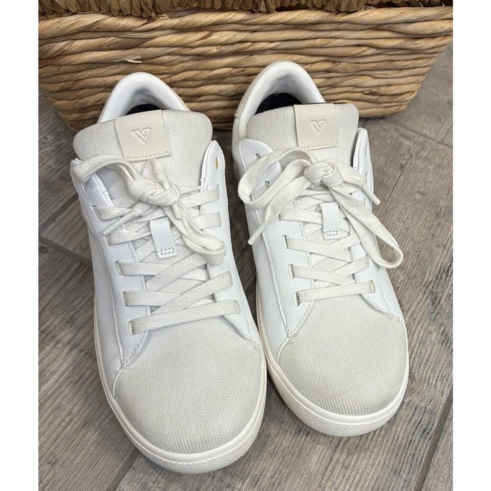 Vessi Soho Women's Size 6 Waterproof Sneakers White Ivory Vegan Leather